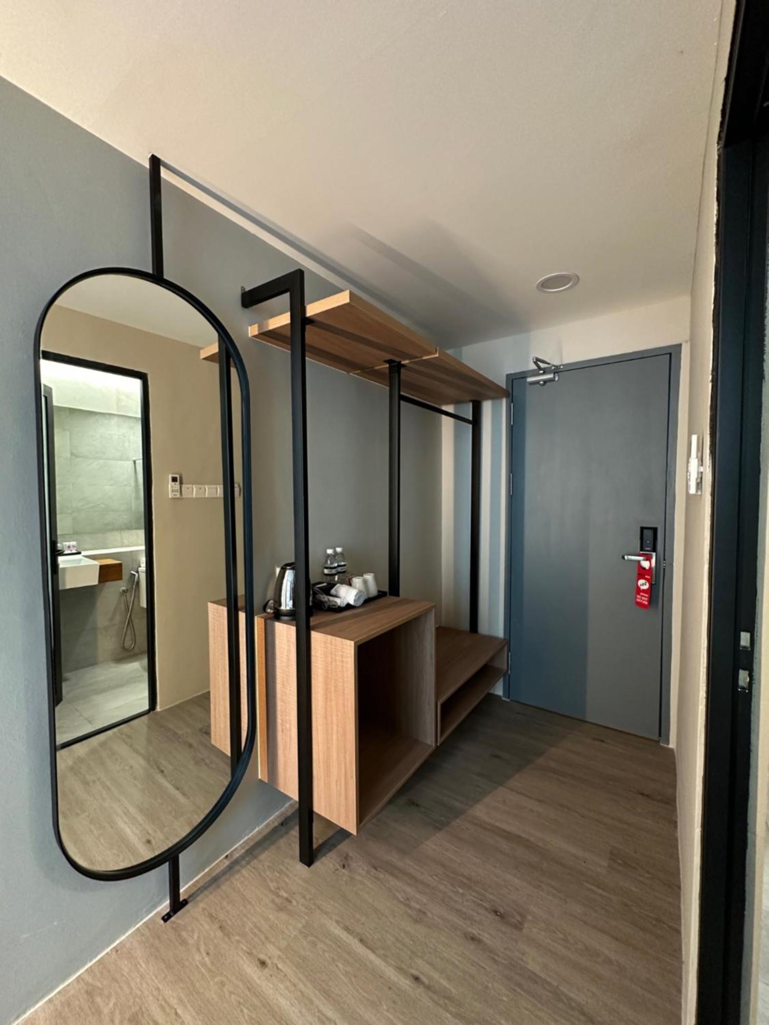 Roxy Hotel Aiman Kuching Exterior photo